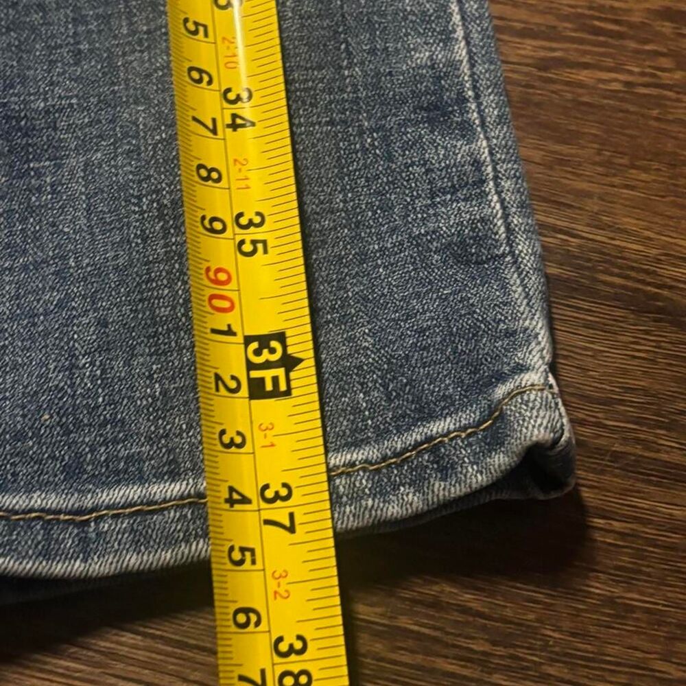 Levi-s Women's Blue and Navy Jeans - Picture 6 of 6